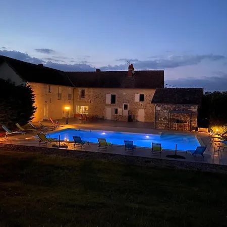 Bed & Breakfast Kimy Lunoterie Futuroscope Piscine Et