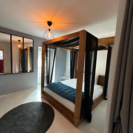 Kimy Lunoterie Futuroscope Piscine Et * Oyre