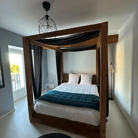 Kimy Lunoterie Futuroscope Piscine Et Bed & Breakfast