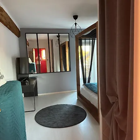 Kimy Lunoterie Futuroscope Piscine Et Bed & Breakfast *