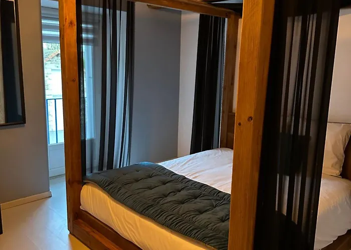 Bed and breakfast Kimy Lunoterie Futuroscope Piscine Et