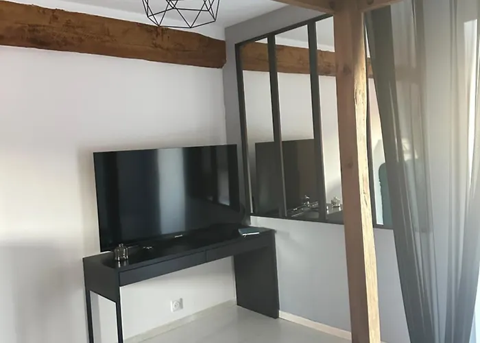 Bed and breakfast Kimy Lunoterie Futuroscope Piscine Et *