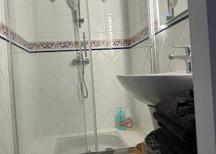 Bed and breakfast Kimy Lunoterie Futuroscope Piscine Et