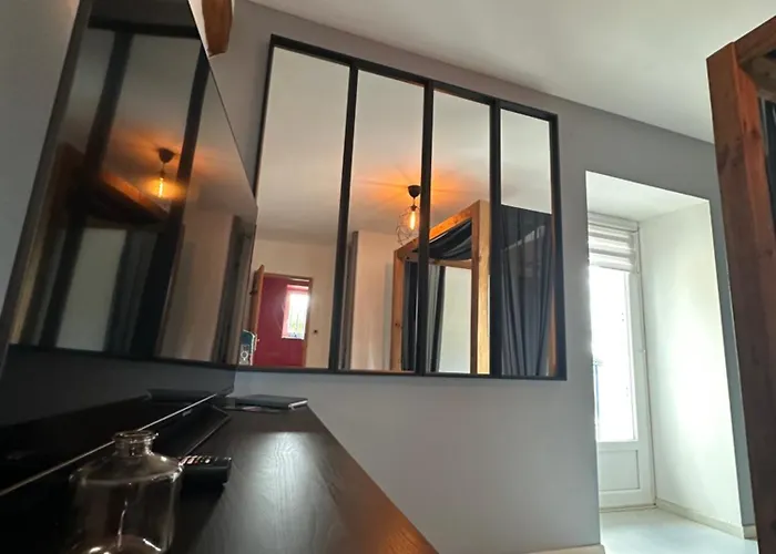 Bed and breakfast Kimy Lunoterie Futuroscope Piscine Et Oyre